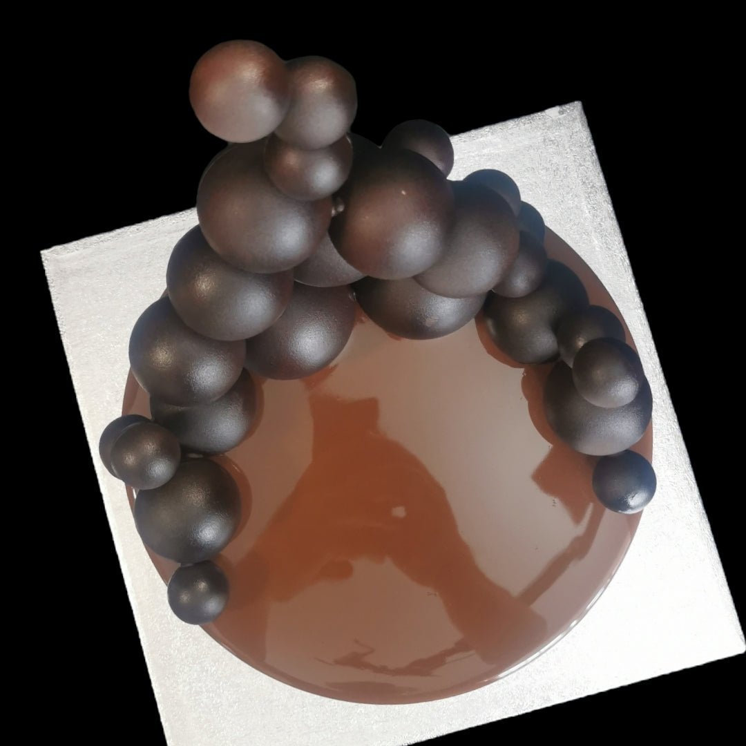Baubles Cake Design - Caketopia - 7" (serves up to 10)