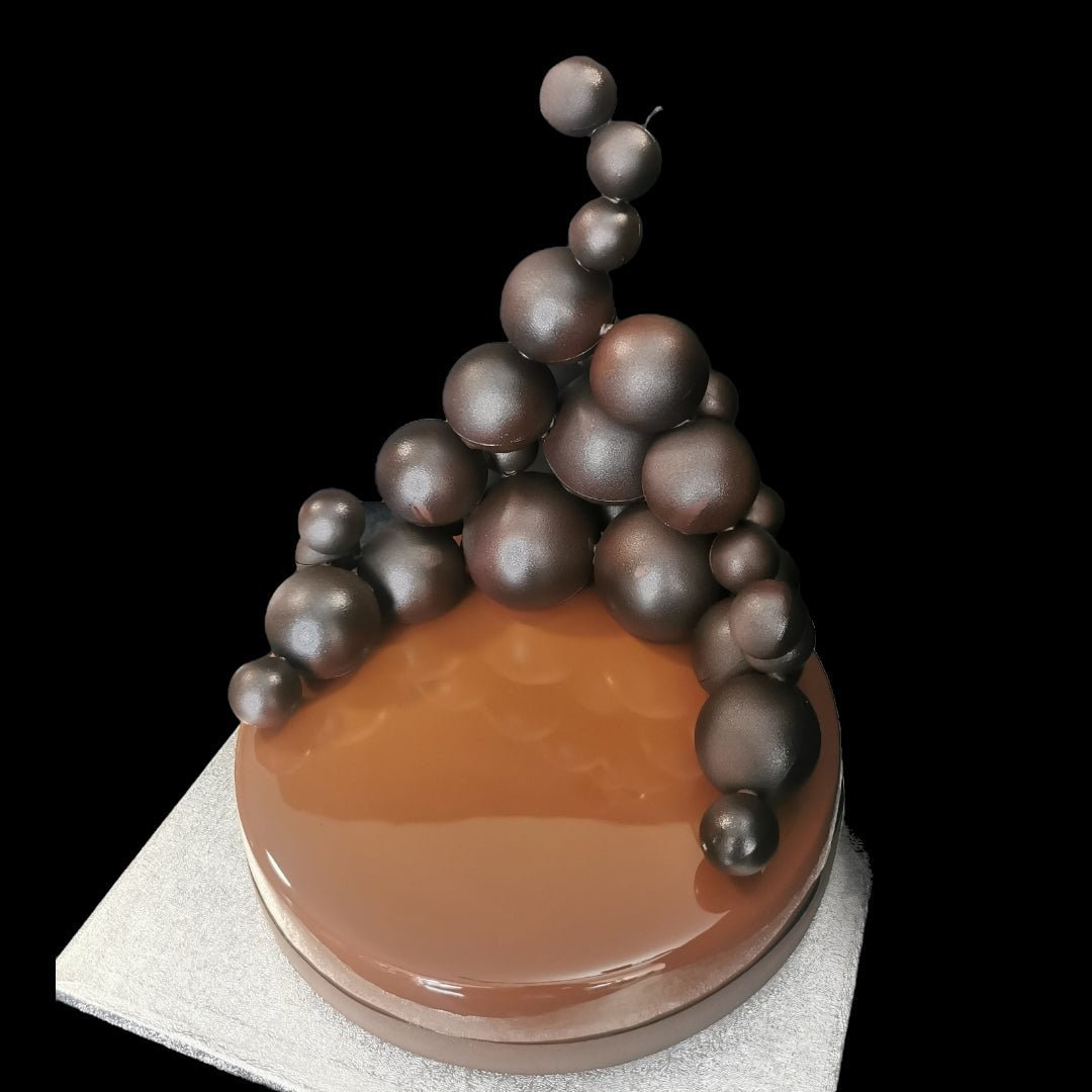 Baubles Cake Design - Caketopia - 7" (serves up to 10)