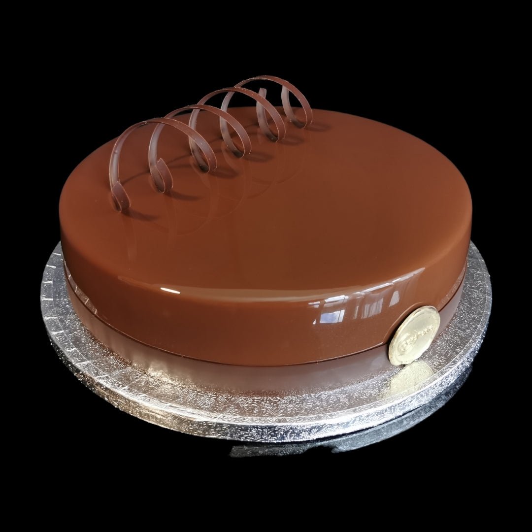 Chocolate cake - Caketopia - 8.5" (serves up to 15)