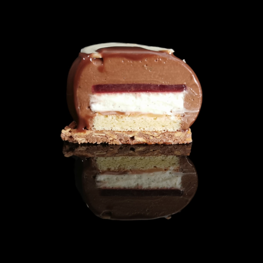 Chocolate & Tarragon mini-cake